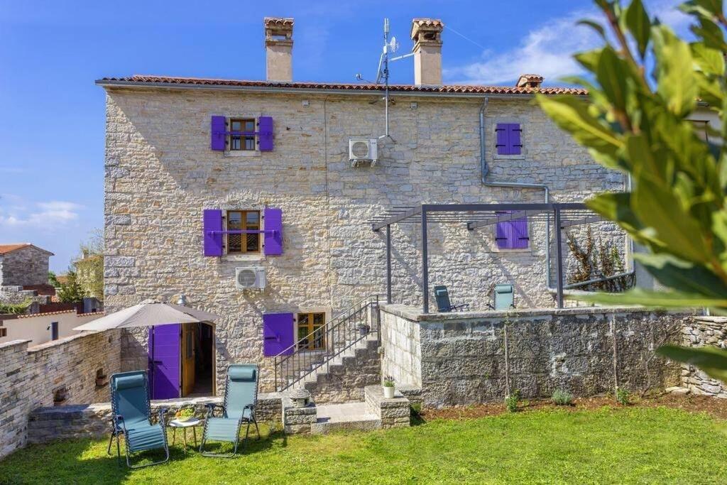 House Kristina **** Villa Burići Eksteriør billede